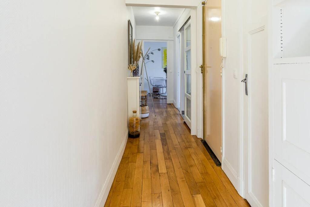Premium Flat In Well Furnished 16th District Appartement *